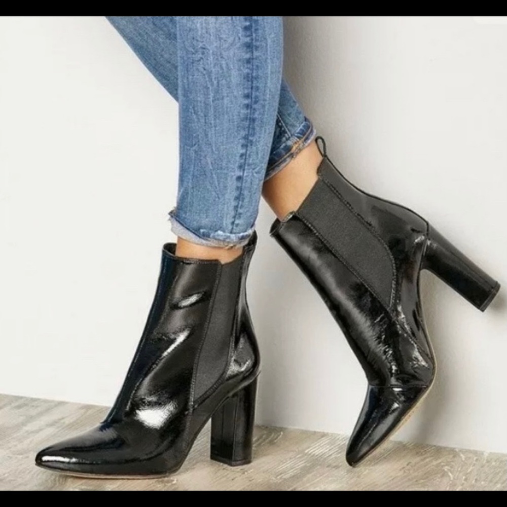 Vince Camino Black patent britsy boots